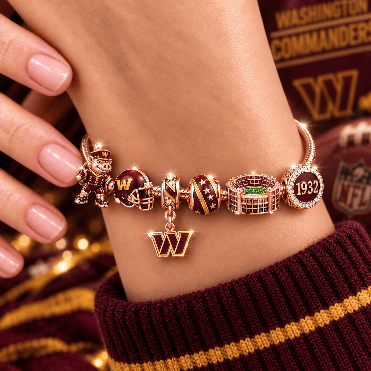 WCD Gold Charm Bracelet Set NHVH